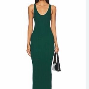 Line & Dot Forest Green Midi Dress